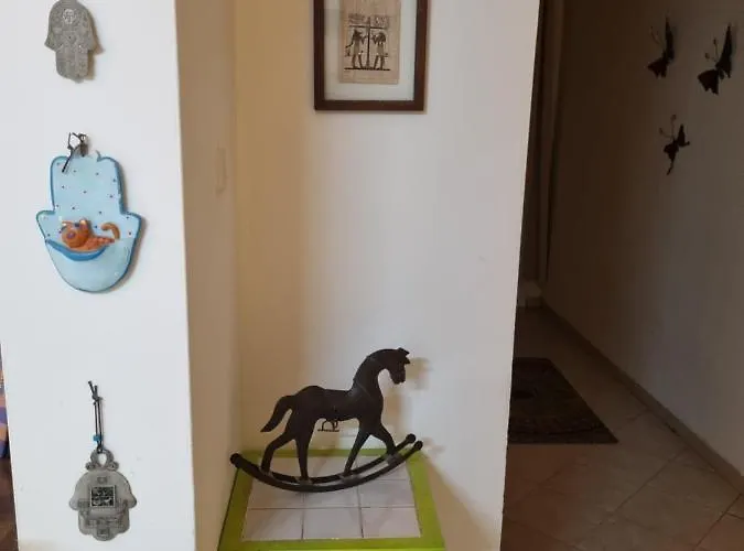 סוויטת פינת השקד